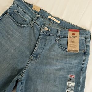 314 Shaping Straight Levi’s Pants